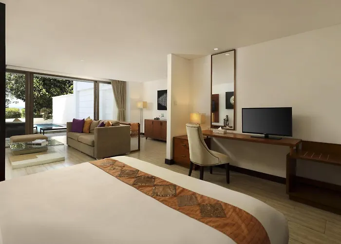 Lv8 Resort