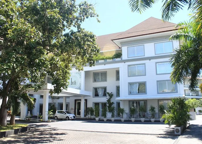 Resort Lv8