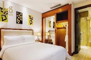 Resort Lv8