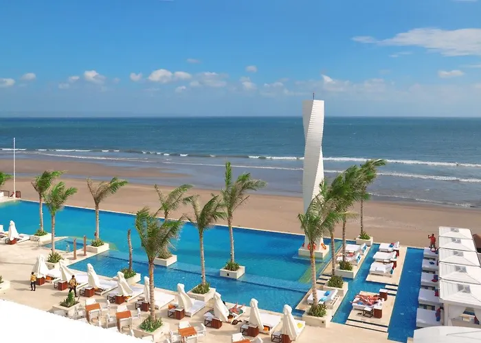 Lv8 Resort